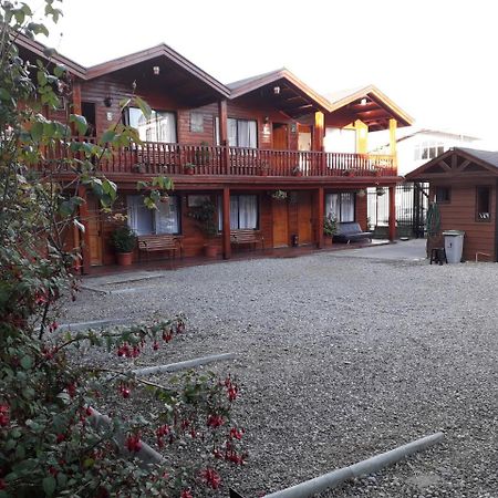 Apart-Hotel Colonia-Konigsberg: Central Valdivia Suites with Air Conditioning Exterior photo