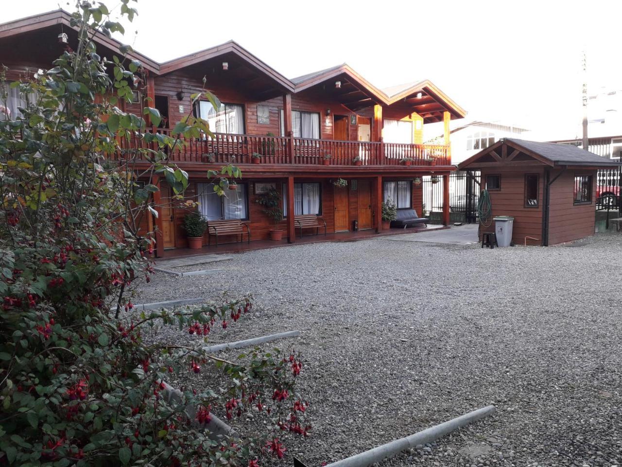 Apart-Hotel Colonia-Konigsberg: Central Valdivia Suites with Air Conditioning Exterior photo