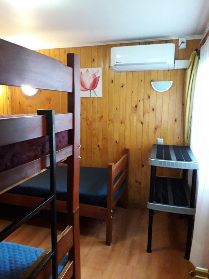 Apart-Hotel Colonia-Konigsberg: Central Valdivia Suites with Air Conditioning Exterior photo